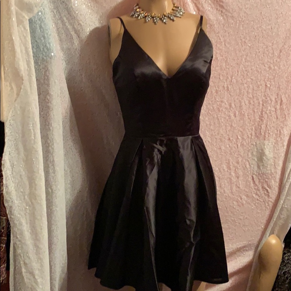 Stunning lined black dress w corset size 10 women
